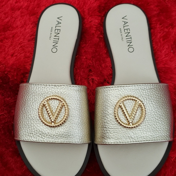 VALENTINO SANDALS - Picture 4 of 8